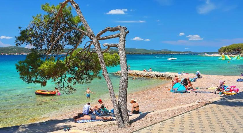 فندق Pearl Of The Biograd بيوغْغاد نا موغو المظهر الخارجي الصورة